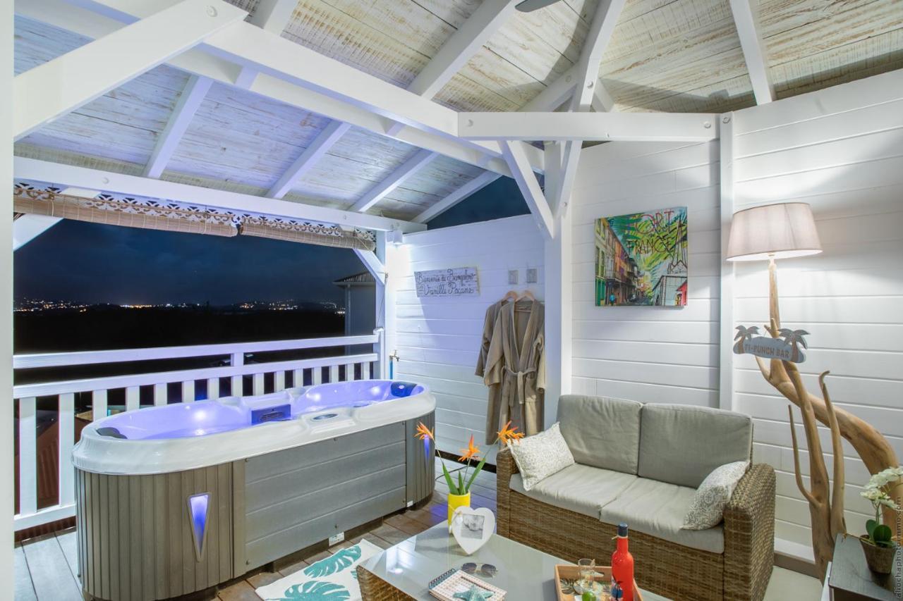 Bungalow Vanille Pacane - Vue Mer Avec Spa Prive لي تروا زيليه المظهر الخارجي الصورة