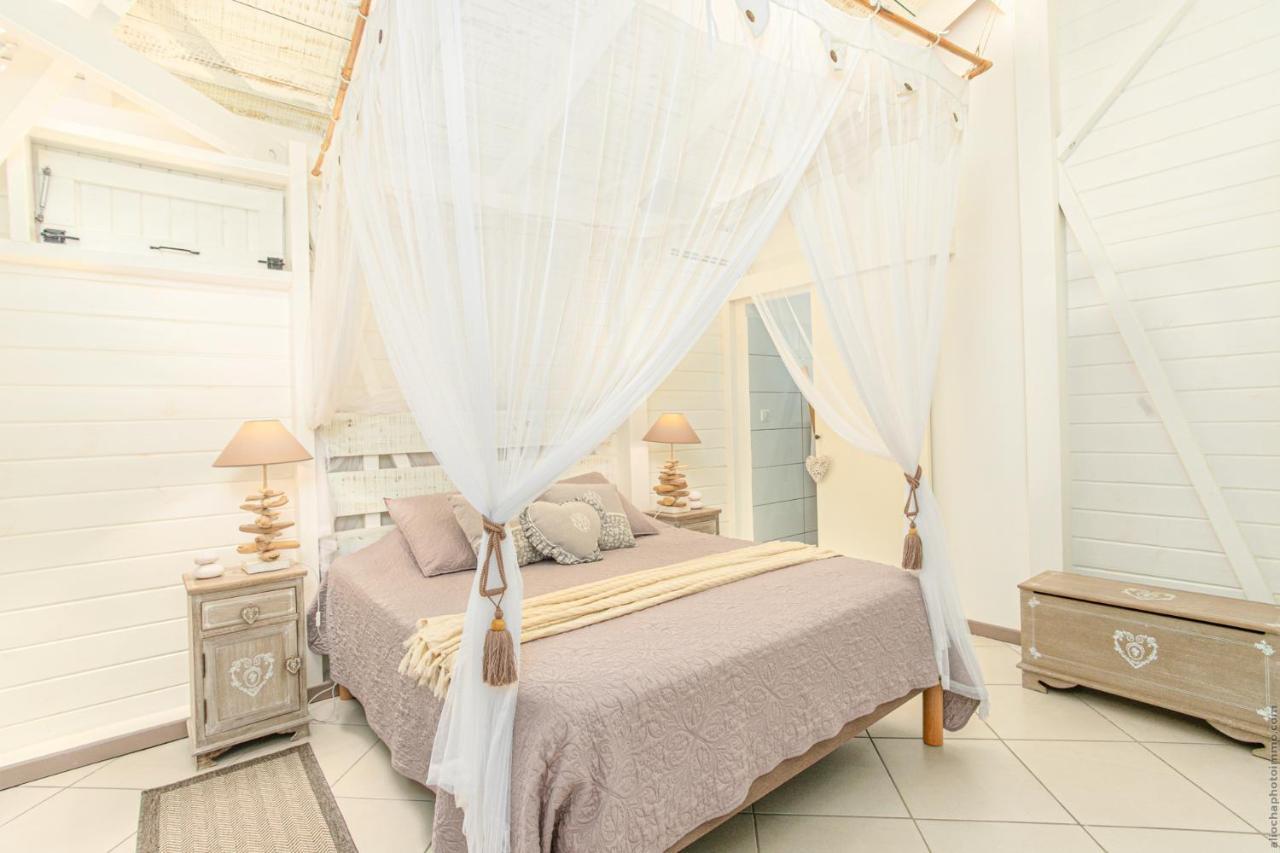 Bungalow Vanille Pacane - Vue Mer Avec Spa Prive لي تروا زيليه المظهر الخارجي الصورة