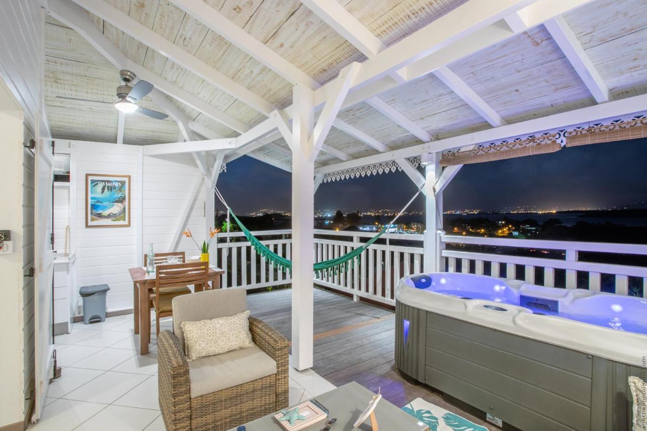 Bungalow Vanille Pacane - Vue Mer Avec Spa Prive لي تروا زيليه المظهر الخارجي الصورة