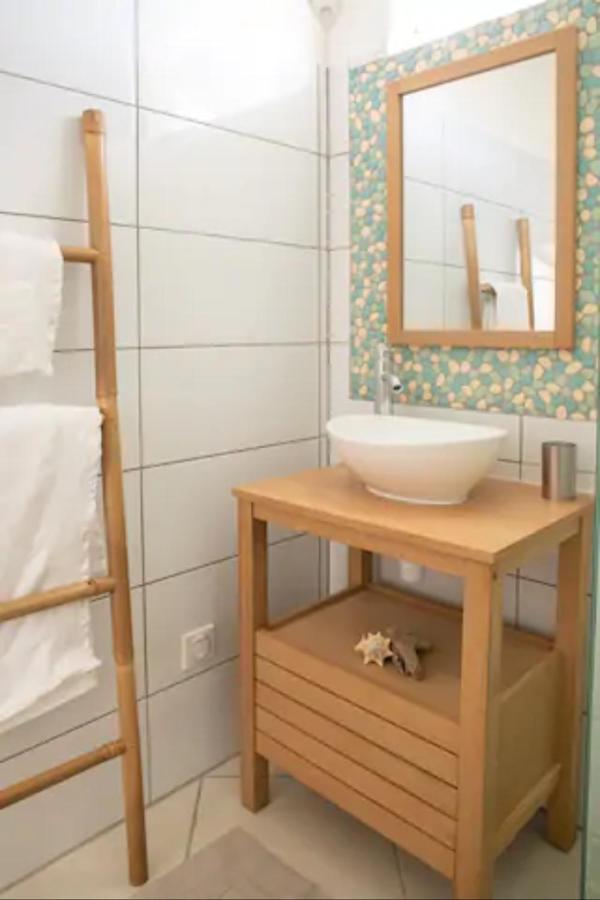 Bungalow Vanille Pacane - Vue Mer Avec Spa Prive لي تروا زيليه المظهر الخارجي الصورة