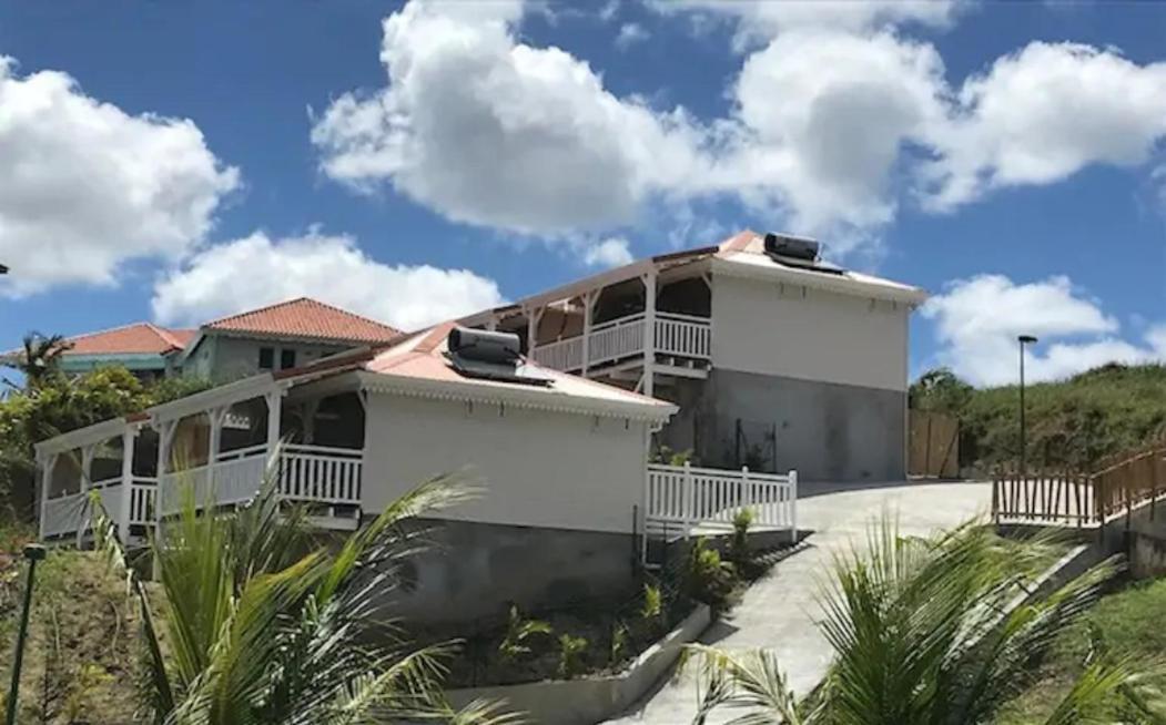 Bungalow Vanille Pacane - Vue Mer Avec Spa Prive لي تروا زيليه المظهر الخارجي الصورة