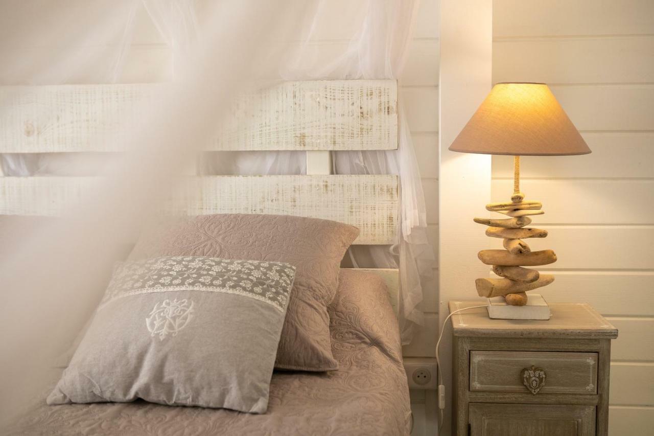 Bungalow Vanille Pacane - Vue Mer Avec Spa Prive لي تروا زيليه المظهر الخارجي الصورة